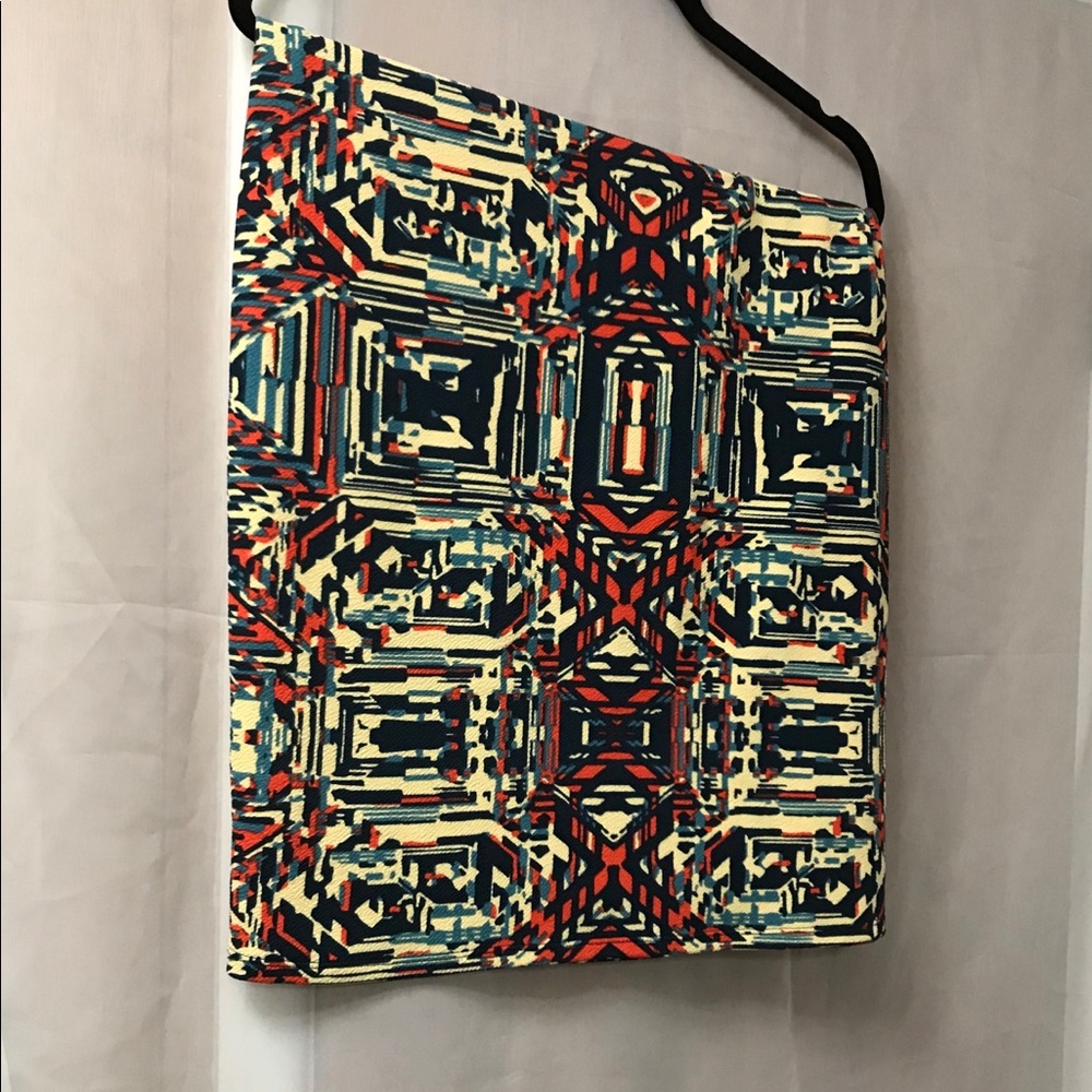 LuLaRoe Cassie skirt